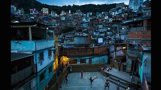 Para Meirelles, não são levadoshandicap europeu betnacionalconta os brasileiros mais pobres, que serão diretamente afetados pelos resultados da crise