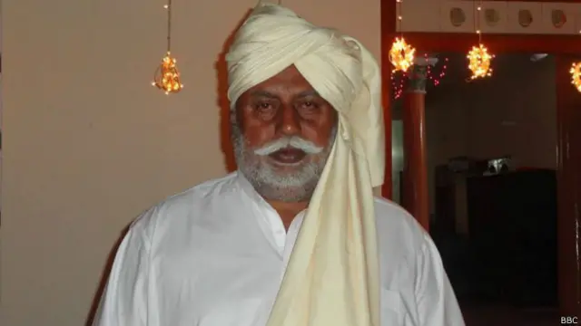 شفیع کرنانی زمانہ طالب علمی سے جئے سندھ محاذ سے وابستہ رہے۔