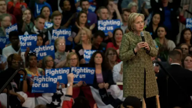 Хиллари Клинтон пока остается фаворитом в предварительной гонке в Демократической партии