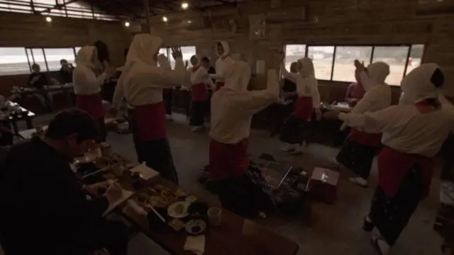 為了增加收入，三重縣一些海女已轉向旅遊業