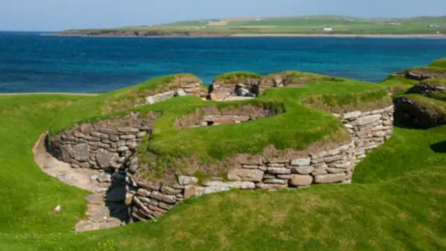 斯卡拉布雷（Skara Brae）是歐洲北部保存最完整的新石器時代的晚期遺址，距今5000多年歷史。（圖片來源: Amanda Ruggeri）