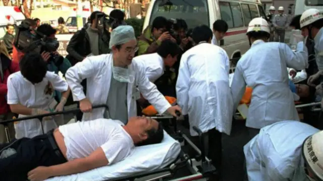 Aum Shinrikyo fue responsable de un ataque mortal con gas sarín en el metro de Tokio.