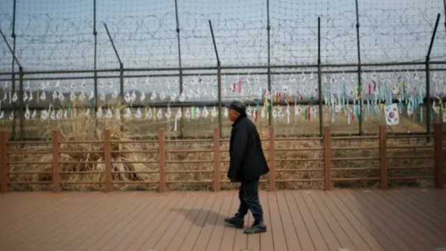 南北韩由戒备森严的非军事区分开