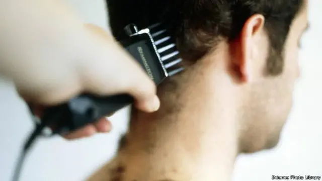 Tukang potong rambut