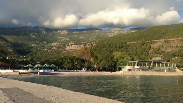 Славянский пляж