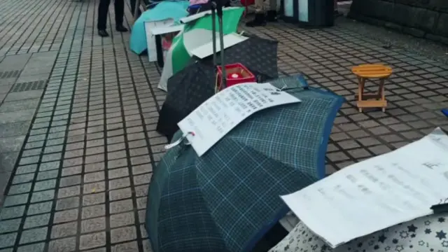 Los "mercados matrimoniales" son una práctica de los padres chinos para encontrar maridos para sus hijas. 