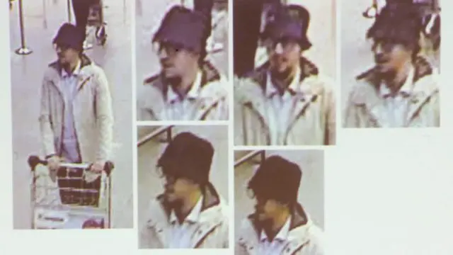 Mohamed Abrini terlihat mengenakan topi di bandara Zaventem, Brussels, bersama pelaku pengeboman.