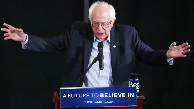 Претендент в кандидаты в президенты США, сенатор Берни Сандерс