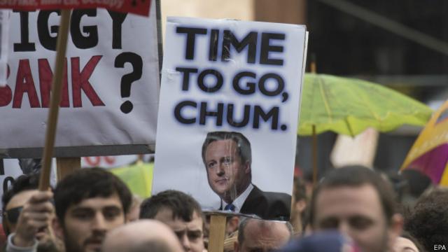 4月9日倫敦市中心舉行的抗議活動要求卡梅倫辭職