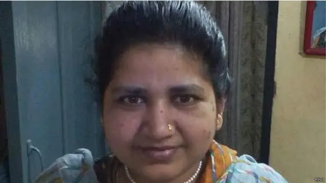 سائرہ بانو کی الہ آباد شہر میں رہائش پذیر اپنے شوہر تک پہنچنے کی 15 سالہ کوششیں ناکام ہو چکی ہیں