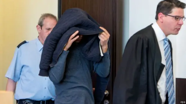 يواجه المشتبه به تهمتي القسر والاعتداء الجنسيين 