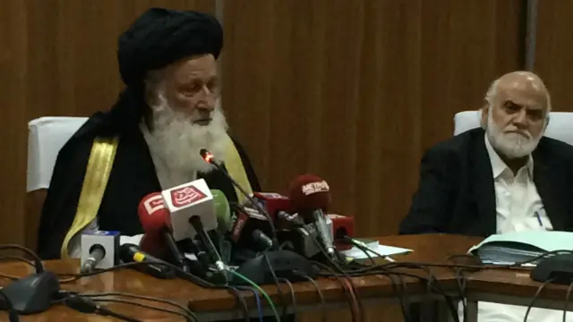 مولانا محمد خان شیرانی کے مطابق اس بل کی تیاری میں کونسل کے رکن مفتی امداد اللہ نے اہم کردار ادا کیا ہے