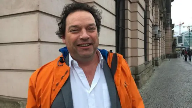 Стефан Вебер