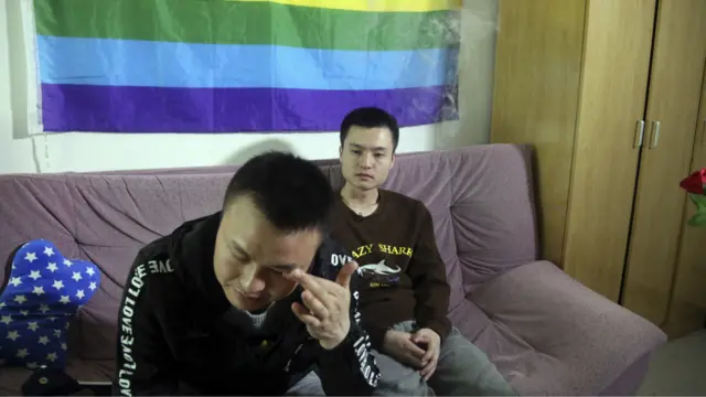 孫文麟(右)與胡明亮在長沙的家中