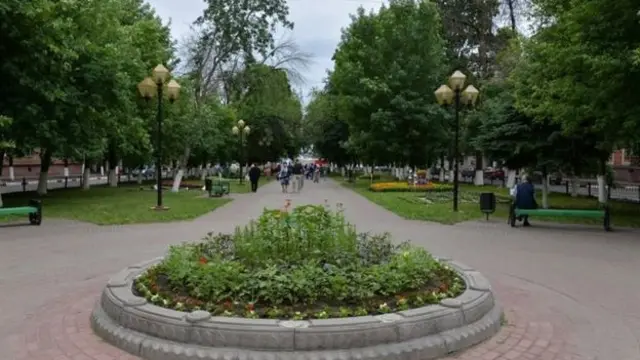 埃列克特罗斯塔尔许多人看来怀疑西方、力挺普京