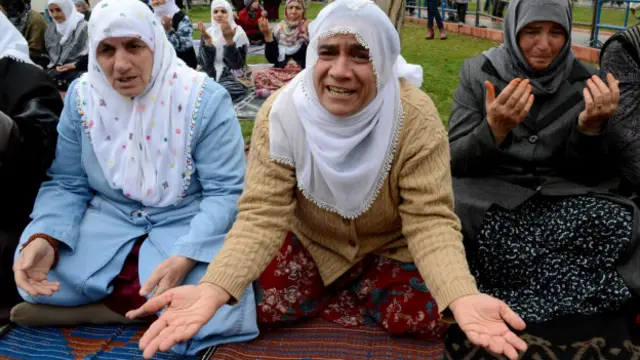 Acele kamulaştırma kararı alınan bölgelerde halkın evini kaybedme endişesi yaşadığı ifade ediliyor.