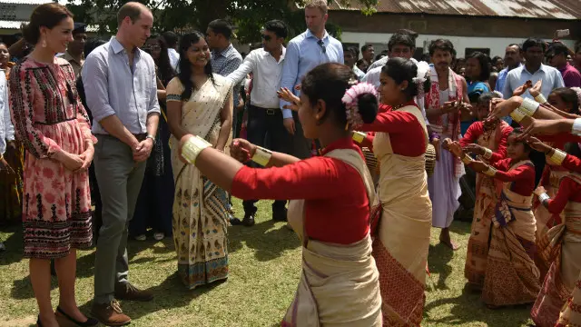 Герцог и герцогиня Кембриджские в парке Казиранга