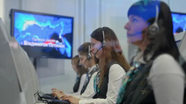 Putin phone-in call-center