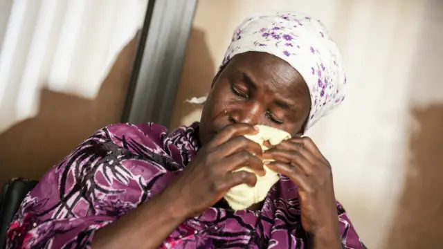 گلانگ نے کہا کہ بلا شبہ وہ ہماری بیٹیاں تھیں۔ ہم بس یہی چاہتے ہیں کہ حکومت ہماری بچیوں کو کسی طرح واپس لائے