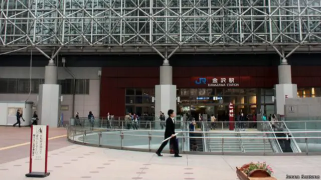 美丽的金泽火车站。