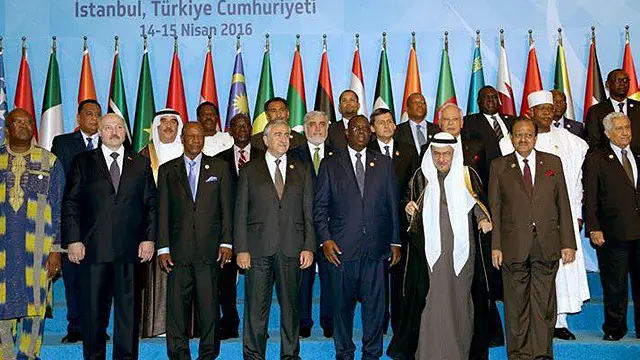 آقای عبدالله برای شرکت در نشست سران کشورهای اسلامی در استانبول است