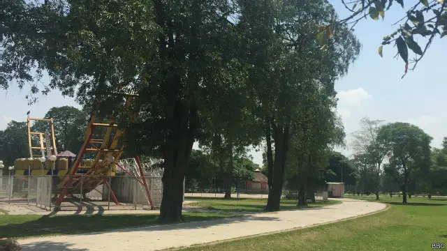 گلشن اقبال پارک 