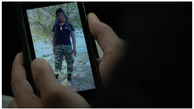 ایک تخمینے کے مطابق ایران میں بسنے والے تقریبا دس ہزار افغانیوں کو شام لڑنے کے لیے بھیجا جا چکا ہے