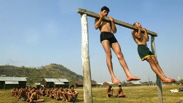 सेना में भर्ती होने के लिए अनंतनाग में शारीरिक परीक्षण की एक तस्वीर. फ़ाईल फ़ोटो