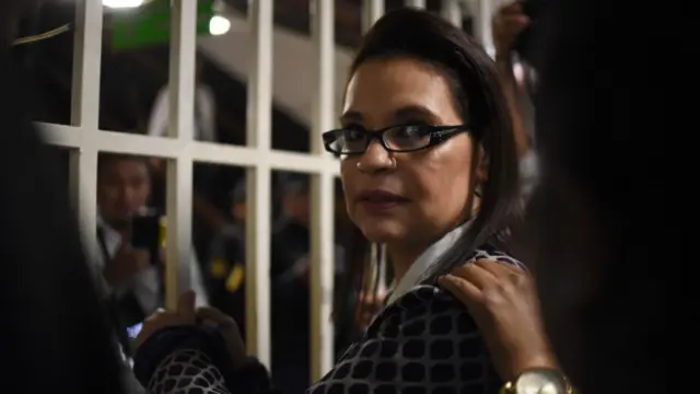 Roxana Baldetti detenida