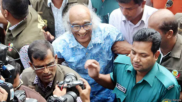 شفیق رحمان خالدہ ضیاء کی تقاریر لکھا کرتے تھے 