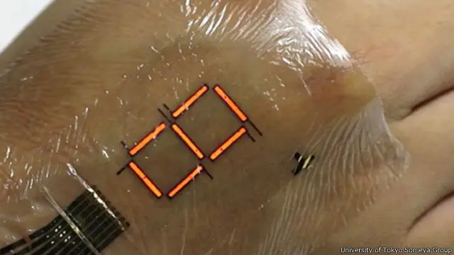 الیکٹرانک جلد میں موجود سینسرز آکسیجن کی سطح کو سرخ، نیلے اور ہرے رنگوں سے ظاہر کرتے ہیں