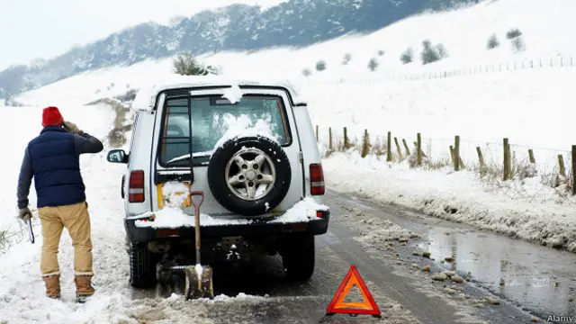 मुश्किल मौसम