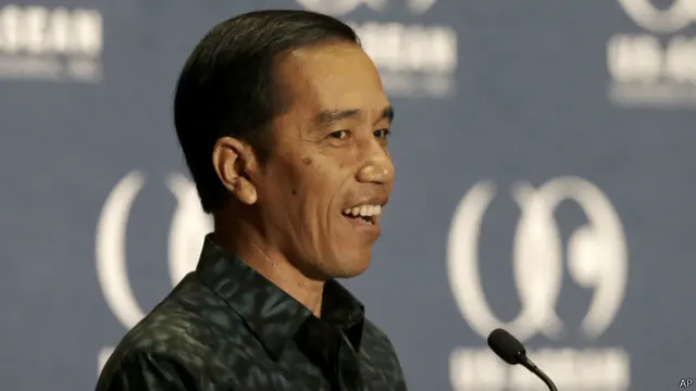 Presiden Joko Widodo tegaskan tidak akan membayar uang tebusan untuk melepas sandera Abu Sayyaf.