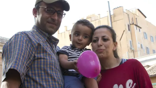 Nur Zahide "Hiçbir Müslüman ülke, hiçbir Müslüman lider bizi Papa gibi kucaklamadı" dedi.