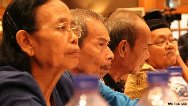 Simposium tragedi 1965 menyimpulkan keterlibatan negara dalam peristiwa kekerasan terhadap orang-orang yang dituduh anggota atau simpatisan PKI pasca 1965.