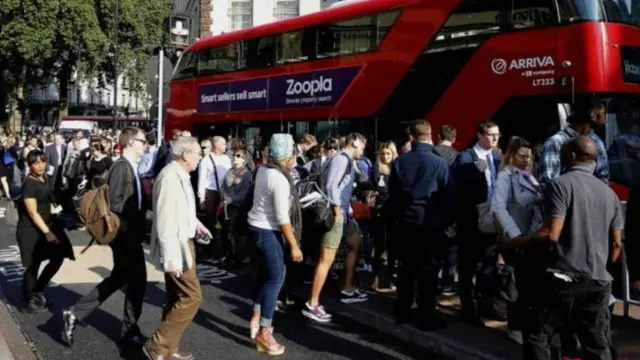 трехдневная неделя