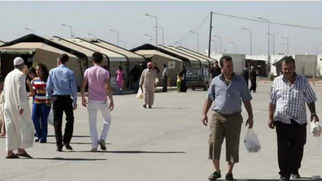 يقيم في مخيم كيليس 11500 من اللاجئين السوريين، كما يعيش آخرون في البلدة ذاتها