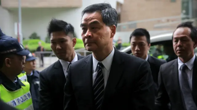 香港特首梁振英出庭