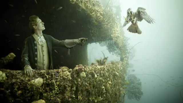 El método de trabajo del profesional con sede en Viena consta de varios pasos. Lo primero que hace es bucear recorriendo el barco hundido y tomar fotos en distintos lugares de la embarcación. (Foto: Andreas Franke)