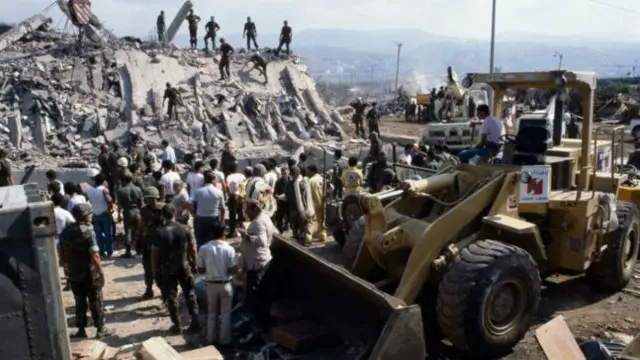 1983年真主党在贝鲁特对美国海军陆战队一处军营发动炸弹攻击