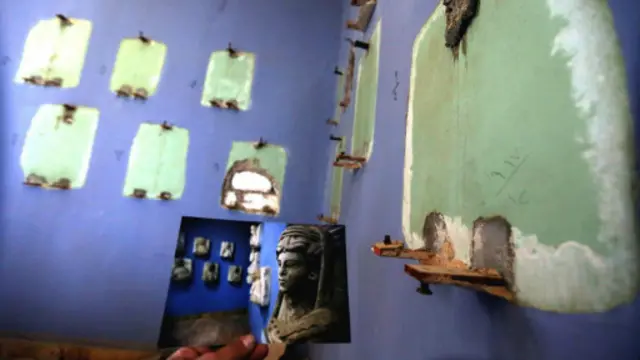 博物馆墙壁上的石雕人面早已不翼而飞。（图片来源：Joseph Eid/Getty)