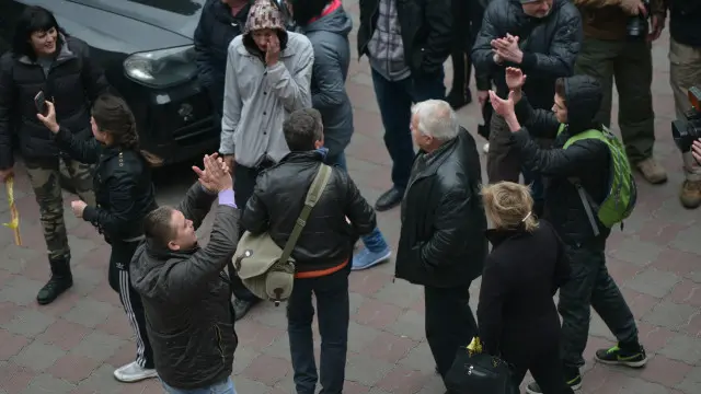 Під КМДА відбувся протест проти заборони продажу алкоголю