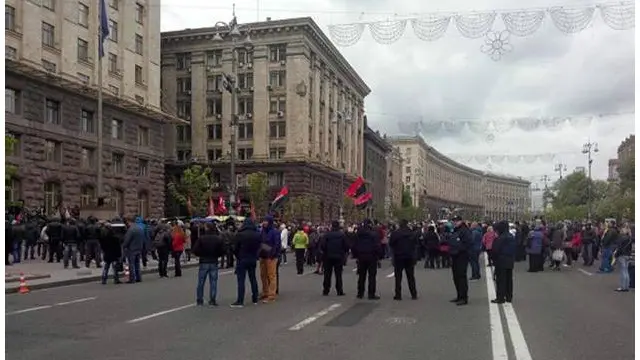 Рух на Хрещатику перекрили