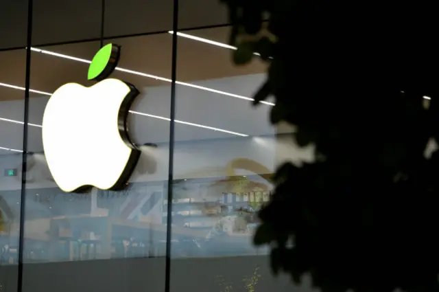 Логотип Apple