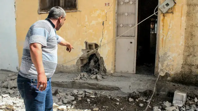 16 Nisan'da Kilis'e isabet eden roket, bir evin duvarını delmişti.