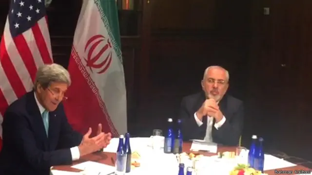 وزاری خارجه ایران و آمریکا در نیویورک رایزنی‌های خود درباره مشکلات اجرایی شدن برجام آغاز کردند 