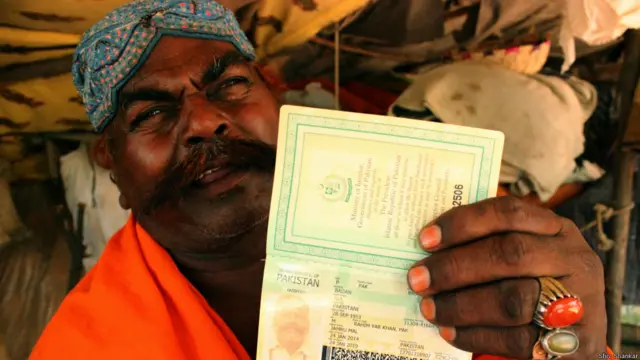 आसान होगी नागरिकता मिलने की प्रक्रिया