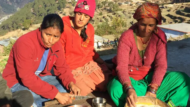 اپنے اہل خانہ کے ساتھ ممتا راوت