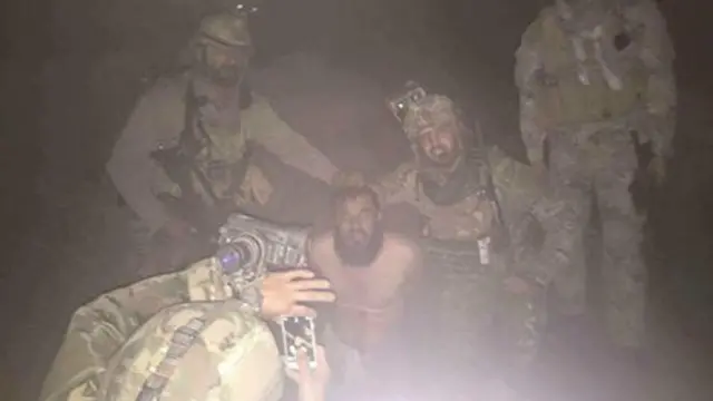 قاري سلیم کندوز کې د طالبانو پوځي مسؤول و، چې نژدې یوه میاشت وړاندې د ځانګړو افغان ځواکونو په عملیاتو کې ونیول شو.