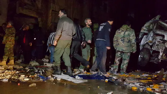 شهدت منطقة السيدة زينب عددا من التفجيرات من قبل أعلن تنظيم الدولة الإسلامية المسؤولية عنها.